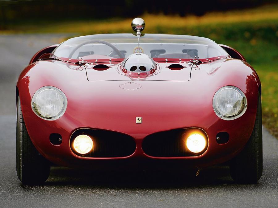  Ferrari 250 TRI61 1961 года  (фото 2 из 18)